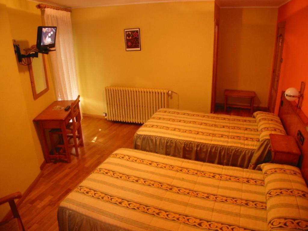 Hotel Navarro Panticosa Habitación foto